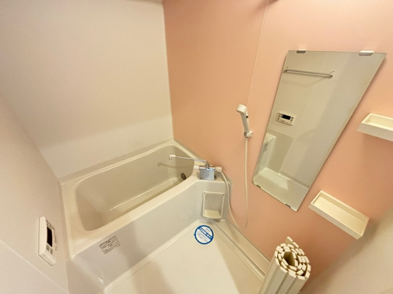 バス・シャワールーム　別号室イメージ