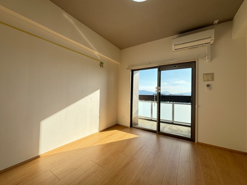 居室・リビング　別号室イメージ