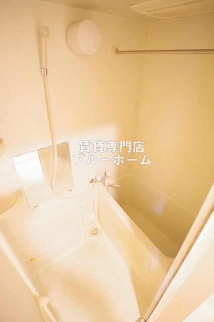 バス・シャワールーム　清潔なお風呂です！