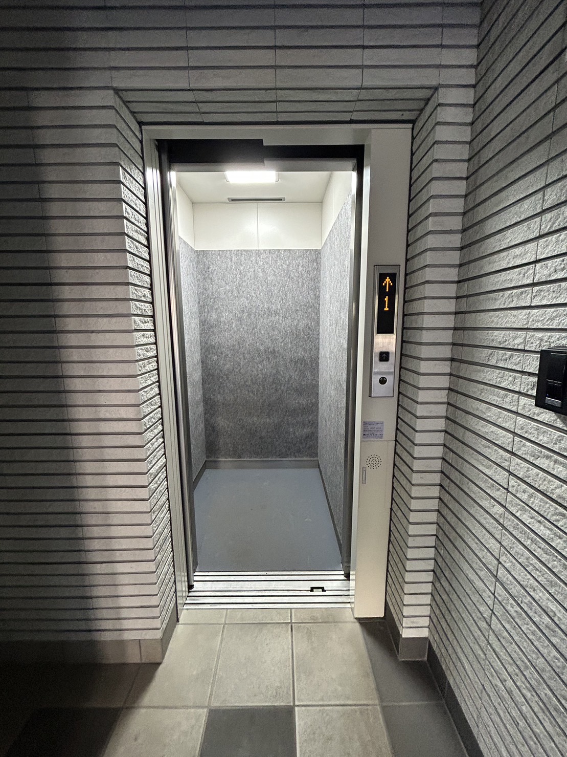 その他共有部分　エレベーター完備マンションです！