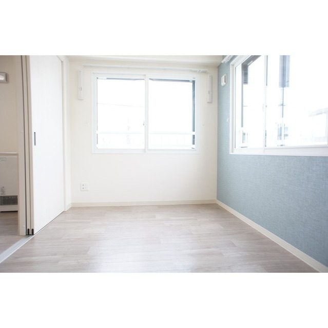 その他部屋・スペース　ベッドを置いても余裕があります♪