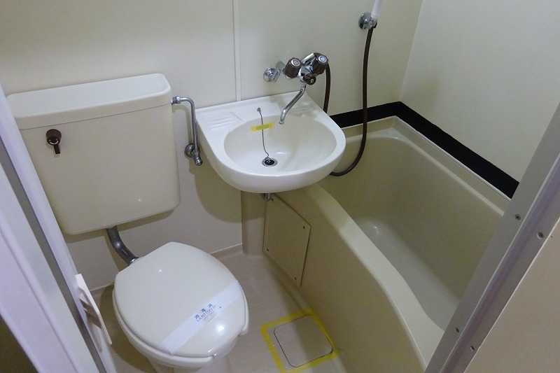 バス・シャワールーム