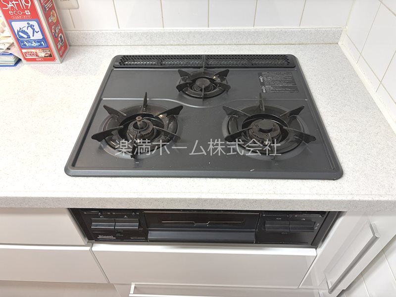 その他　3口ガスシステムキッチン♪