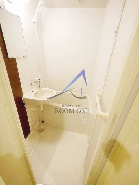 バス・シャワールーム　お風呂です。