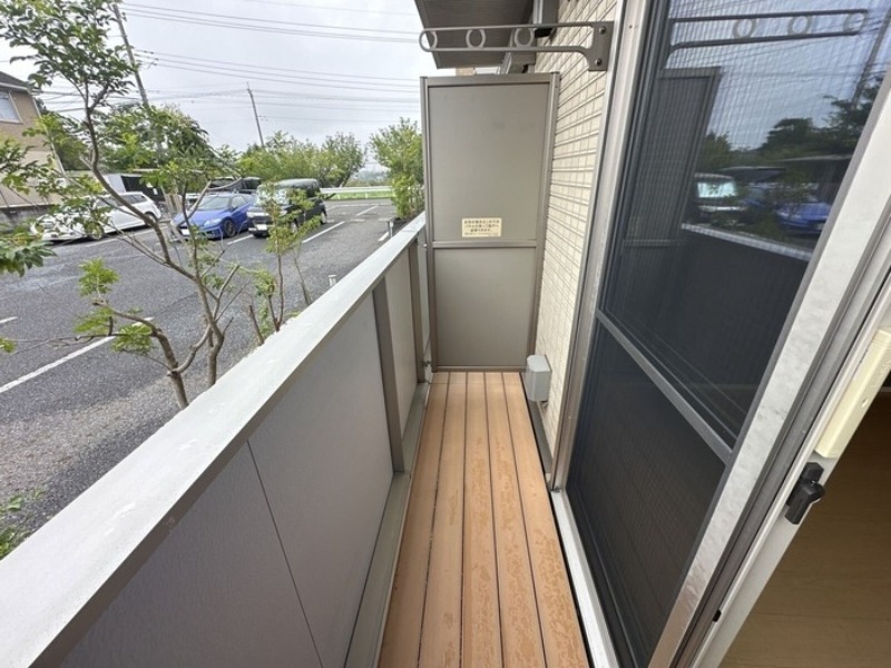 バルコニー　図面と現状に相違がある場合には現状を優先