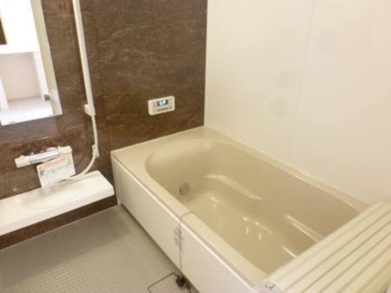 バス・シャワールーム　図面と現状に相違がある場合には現状を優先