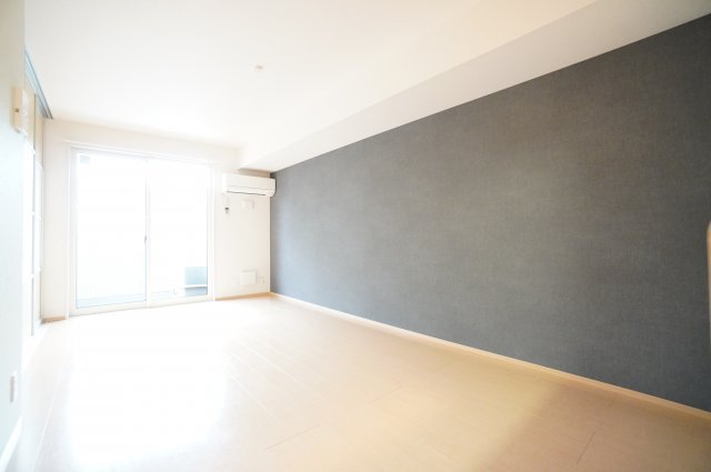 居室・リビング　※同物件・同タイプの写真です。