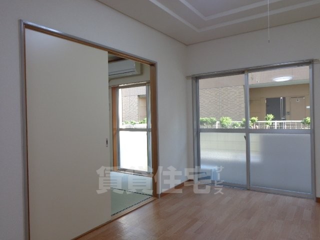 居室・リビング　リビング