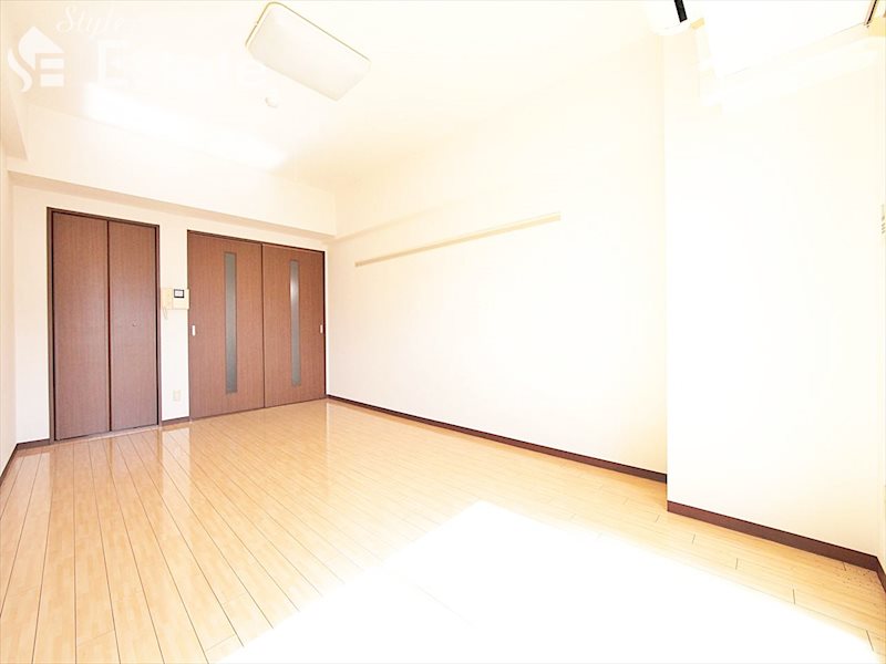 居室・リビング　内装