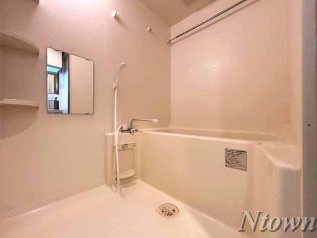 バス・シャワールーム　お風呂です