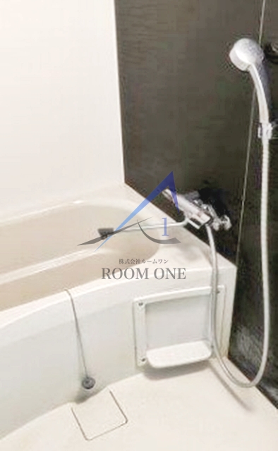 バス・シャワールーム　お風呂です。