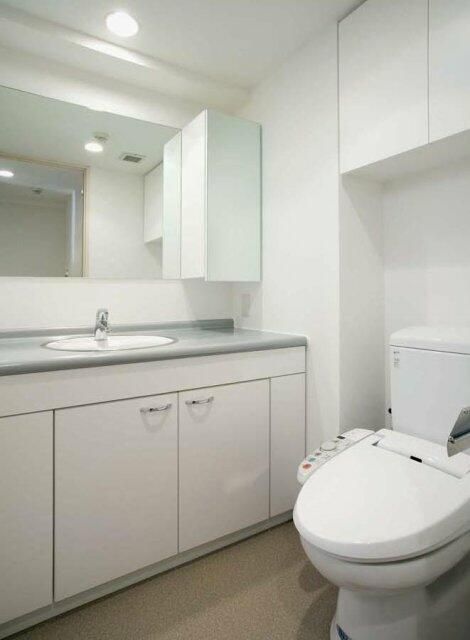 トイレ　シンプルで使いやすいトイレです