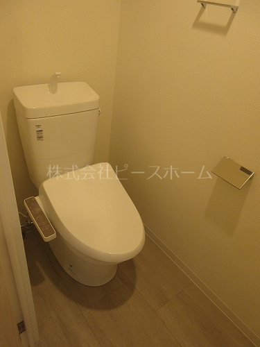 トイレ　※別号室参考写真