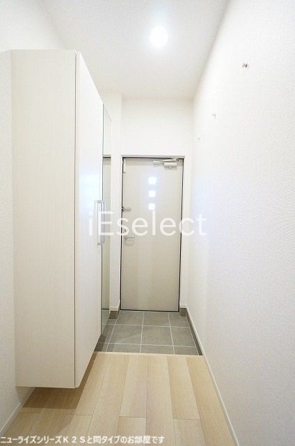 玄関　同タイプのイメージ写真です