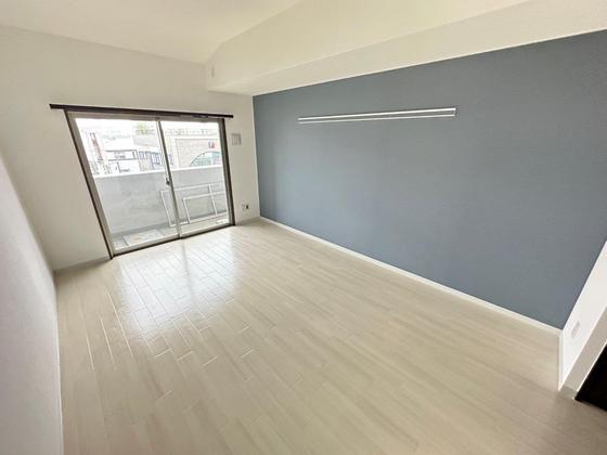 居室・リビング　※別部屋の写真です