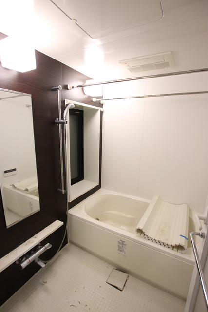 バス・シャワールーム　※参考写真※ゆとりのあるバスルームで１日の疲れを癒せます☆