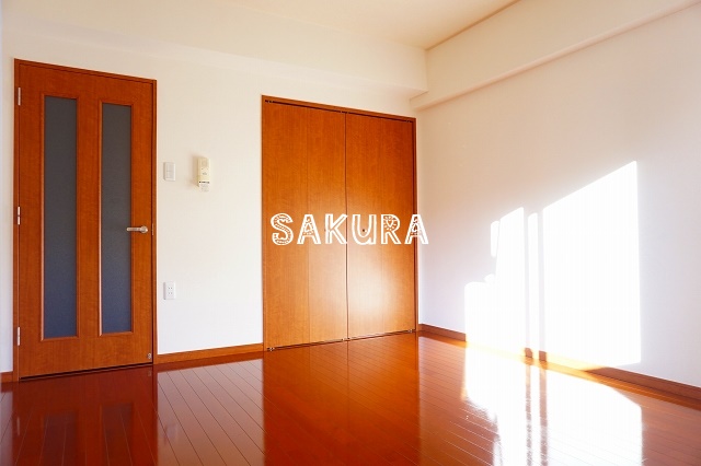 居室・リビング　開放感のあるゆったりとしたお部屋です♪