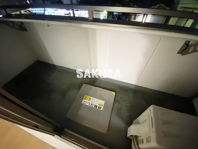 バルコニー　便利で嬉しいバルコニー付きです♪