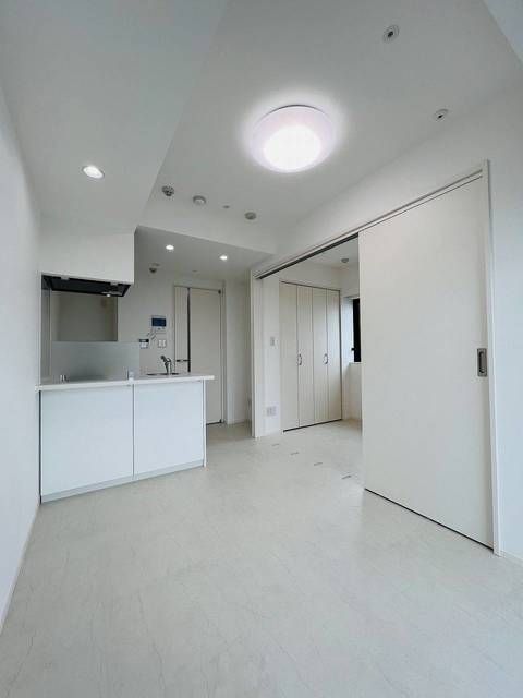 居室・リビング　こちらのリビングで趣味の時間をお楽しみください