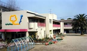 幼稚園・保育園　尼崎市立立花幼稚園（幼稚園・保育園）まで652m