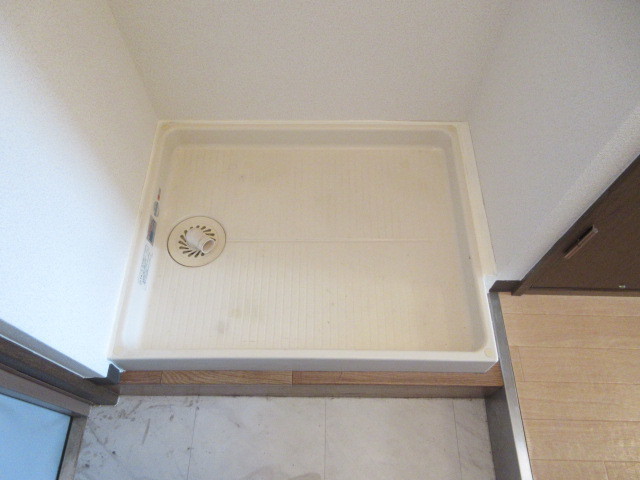 その他設備　お洗濯物が室内で出来てうれしいですね