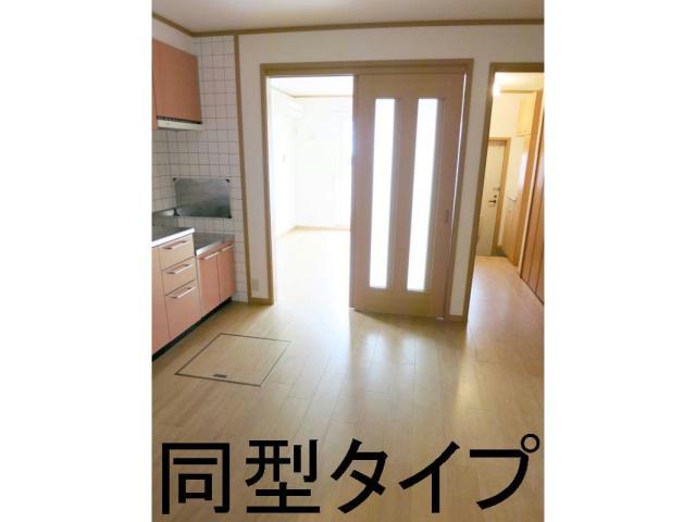居室・リビング　同型タイプ