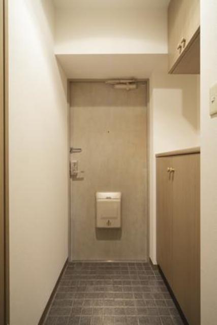 玄関　※写真は同タイプ住戸です。