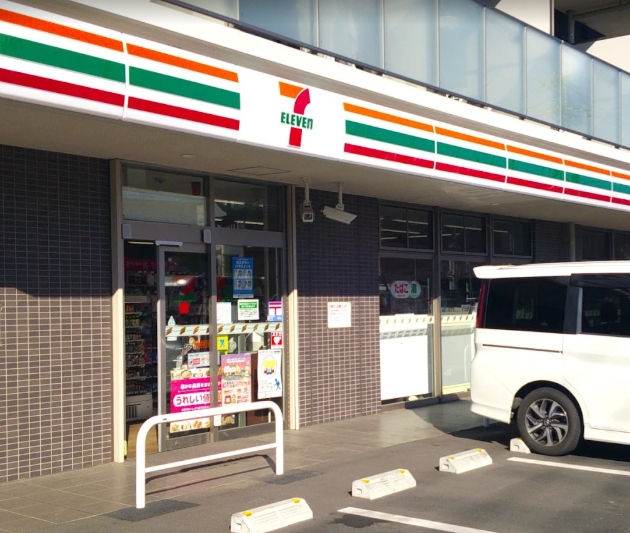 コンビニ　セブンイレブン蕨錦町6丁目店（コンビニ）まで656m