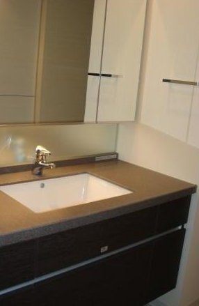 洗面設備　洗面化粧台