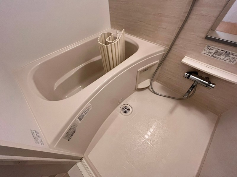 バス・シャワールーム　※同物件別間取り参照