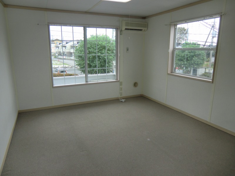 居室・リビング　ゆったりした洋室です