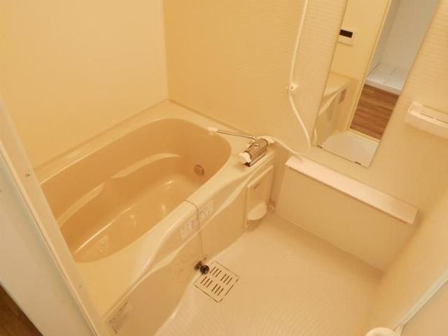 バス・シャワールーム　【浴室】バス