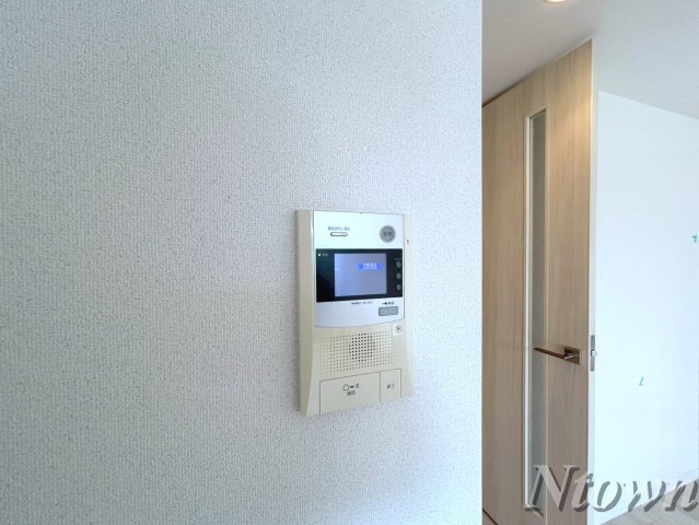 セキュリティ　モニター付きインターホンです