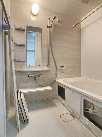 バス・シャワールーム