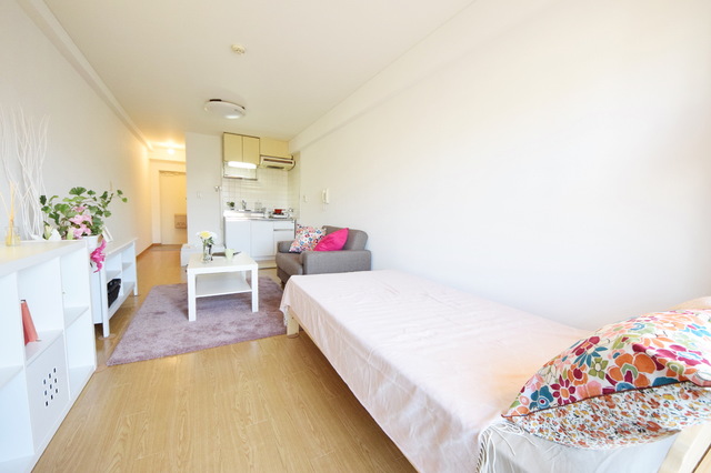 居室・リビング　★ゆったり空間で新生活★