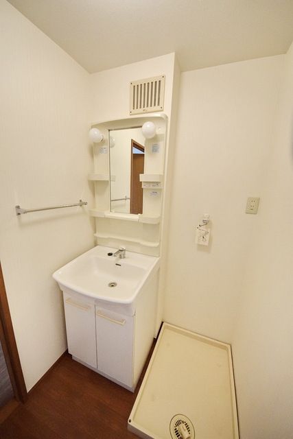 洗面設備　洗面化粧台