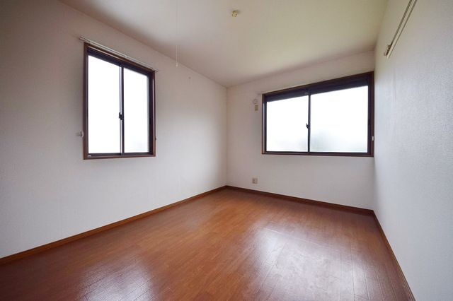 居室・リビング　フローリング