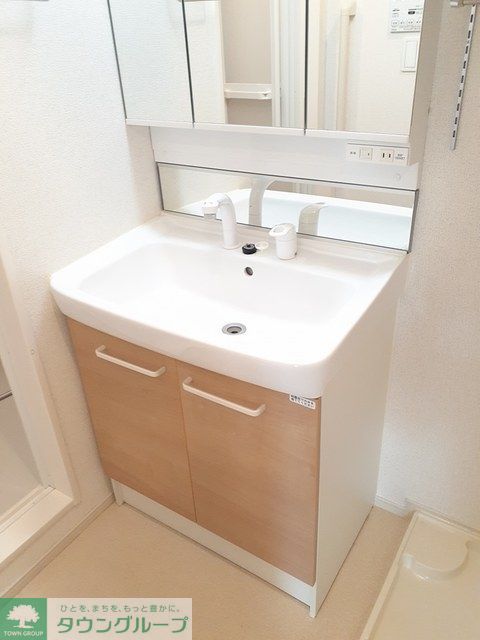 洗面設備　※コンテIIIシリーズ　近似タイプ間取り設備施工例　現況優先