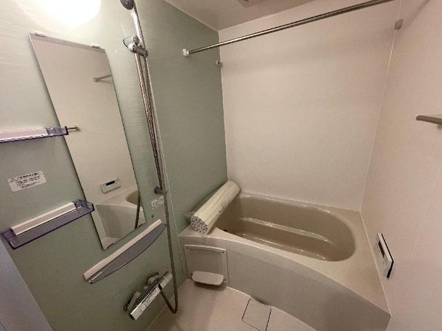 バス・シャワールーム　バス（イメージ）