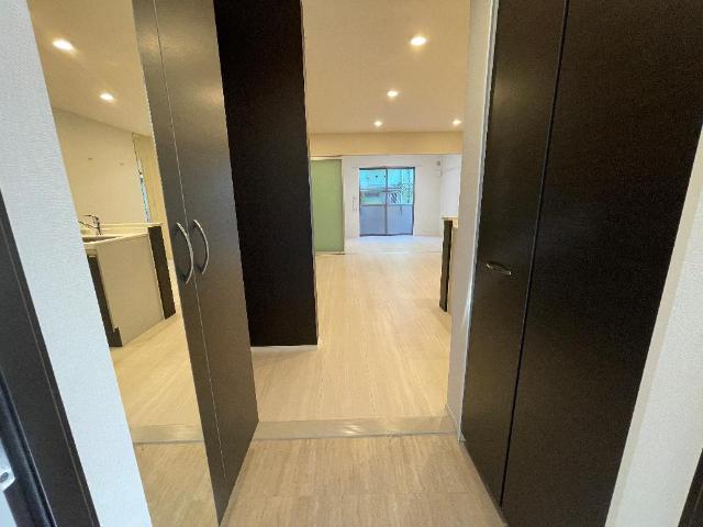 玄関　玄関（イメージ）