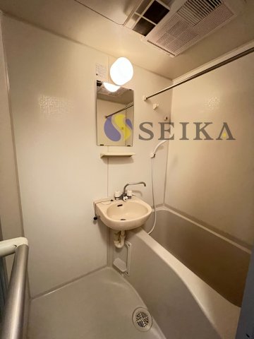 バス・シャワールーム　同タイプのお部屋の写真です。