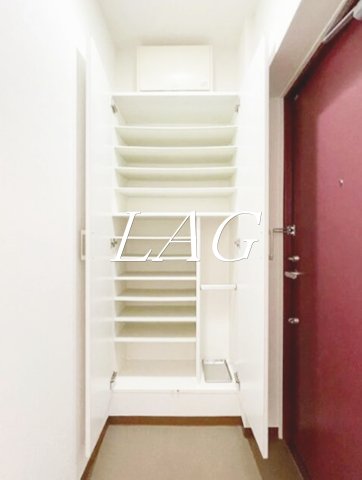 玄関　玄関です。