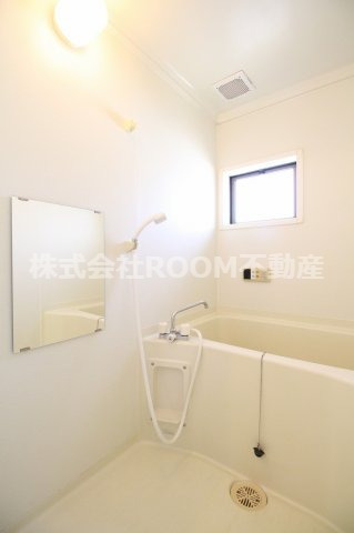 バス・シャワールーム　お風呂で日々の疲れを落としましょう