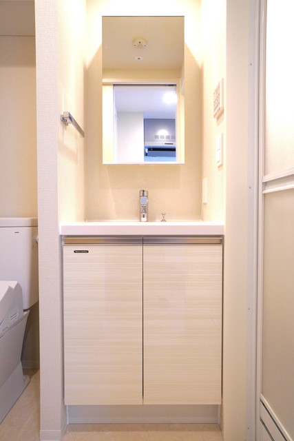 洗面設備　※写真は同タイプ住戸です。