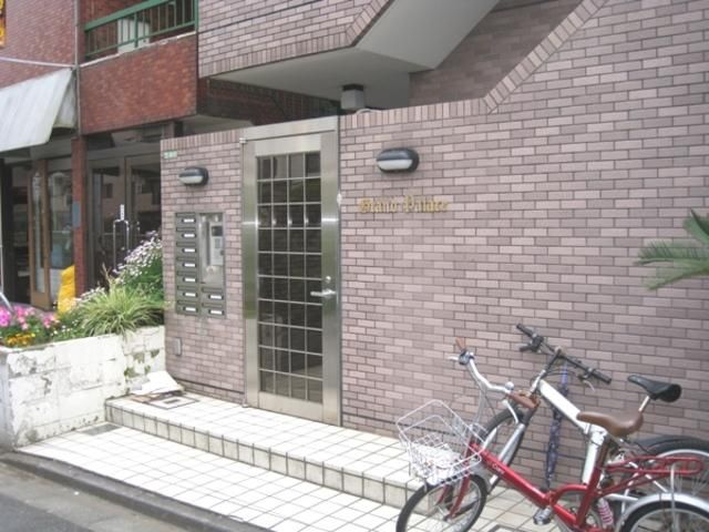 エントランス　エントランス