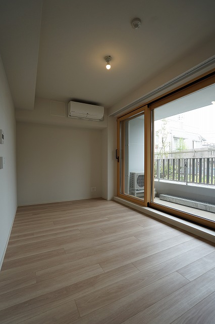 居室・リビング　居室※別部屋参考写真