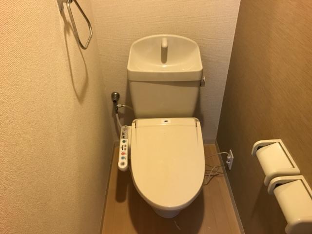 トイレ　シャワー付トイレ