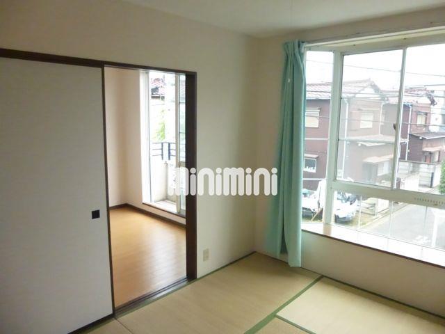 居室・リビング　風通しの良いお部屋です