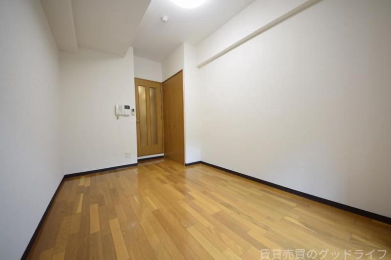 居室・リビング　１階ですが、明るいお部屋です。