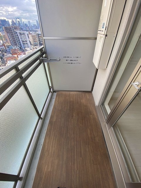 バルコニー